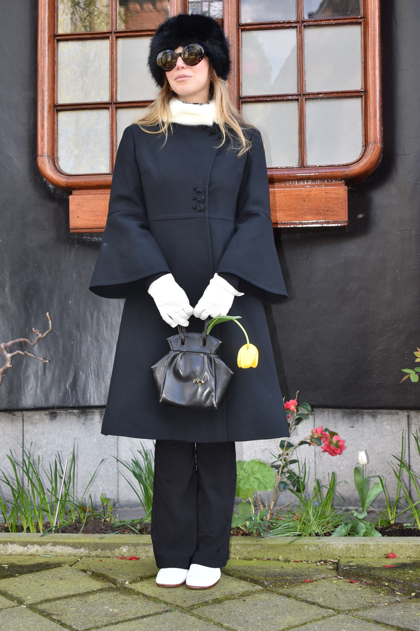 60's Black Coat With Fur Collar